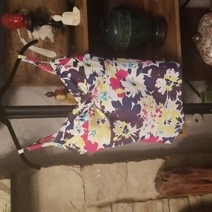 Croft&Barrow swimsuit top Size 14 Bright Colors